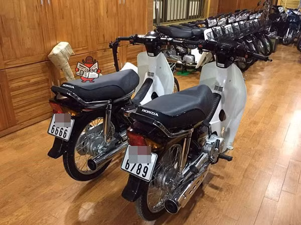 Những chiếc xe có biển số "khủng".