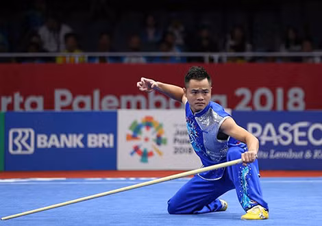 Phạm Quốc Khánh với bài thi Nam côn Asiad 2018.