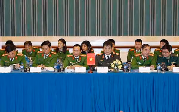 Tại Hội nghị đã thông qua Biên bản ghi nhớ lần thứ 12.