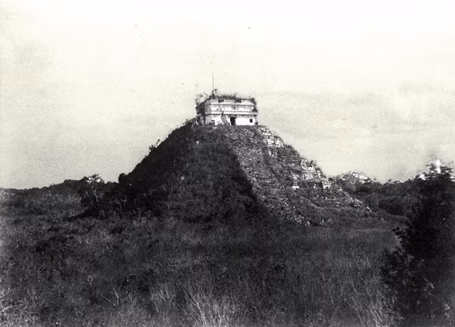 Kukulkan - ngôi đền cổ của người Maya nổi tiếng thế giới nằm tại thành phố cổ Chichen Itza, bắc bán đảo Yucatan, Mexico.
