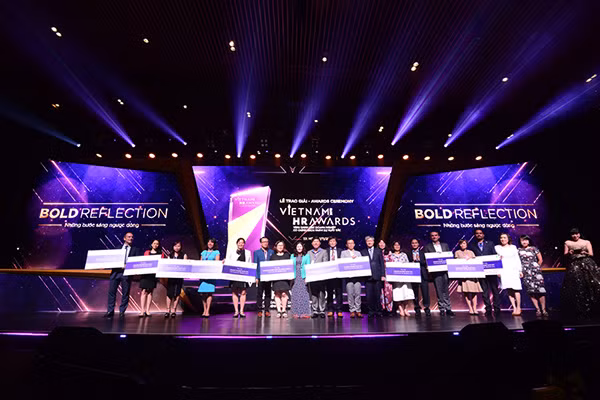 Chuỗi tọa đàm “Bold Reflection – Những bước sáng ngược dòng”.
