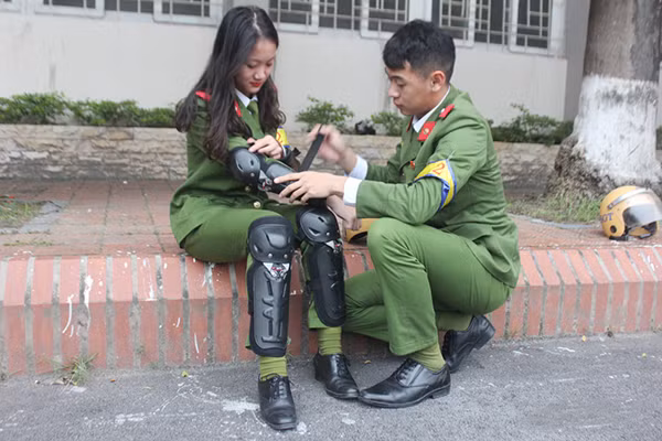 Các thành viên phải tự bảo vệ mình...