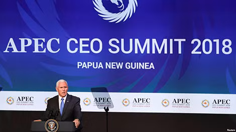 Phó Tổng thống Mỹ Mike Pence phát biểu trong Hội nghị Thượng đỉnh CEO APEC 2018 tại Papua New Guinea, ngày 17-11.