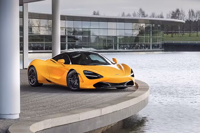 Chỉ có đúng 3 chiếc McLaren 720S Spa 68 được sản xuất.