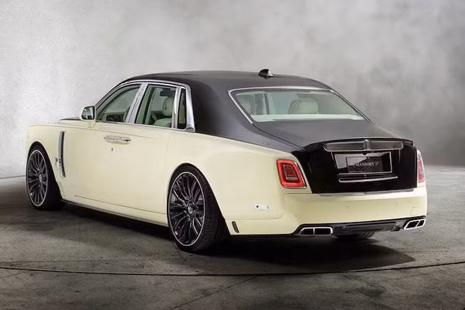 Siêu xe sang Rolls-Royce Phantom Bushukan Edition vẫn sử dụng động cơ V12 bi-turbo dung tích 6,75 lít nguyên bản. Tuy nhiên, Mansory đã điều chỉnh lại cho công suất lên tới 610 mã lực và mô men xoắn cực đại 950Nm tại 1.750 vòng/phút. Ngoài ra, một hệ thống ống pô mới cũng được trang bị cho âm thanh hay hơn, uy lực hơn.