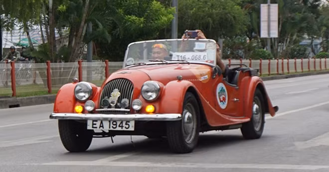 Chiếc Morgan 1979 là chiếc xe giữ được nguyên bản nhất...