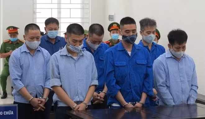 Các bị cáo tại phiên xử ngày 20/7.