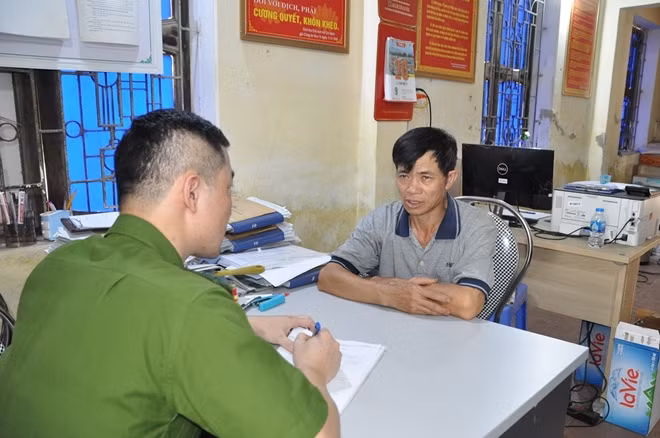Cũng dùng điện bẫy chuột, Nguyễn Văn Nam đã gây ra cái chết cho bà Phờ, người cùng thôn.