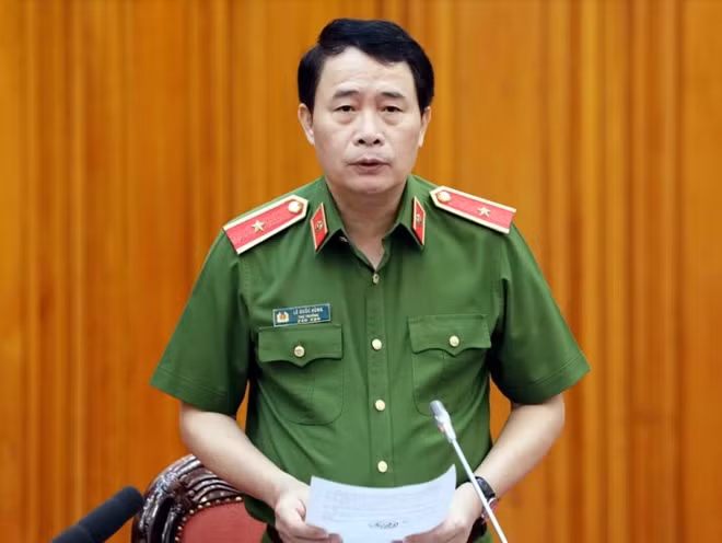 Thứ trưởng Bộ Công an Lê Quốc Hùng công bố Quyết định của Chủ tịch nước thành lập Hội đồng tư vấn đặc xá.