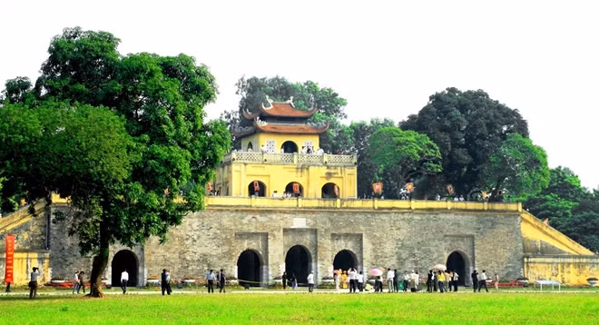 Di tích Hoàng thành Thăng Long, điểm thu hút du khách khi đến Hà Nội.