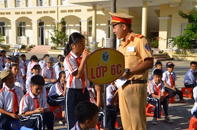 Sở Giáo dục và Đào tạo Hà Nội yêu cầu các trường học thực hiện tốt công tác tuyên truyền, phổ biến, giáo dục pháp luật cho học sinh. Ảnh:CTV
