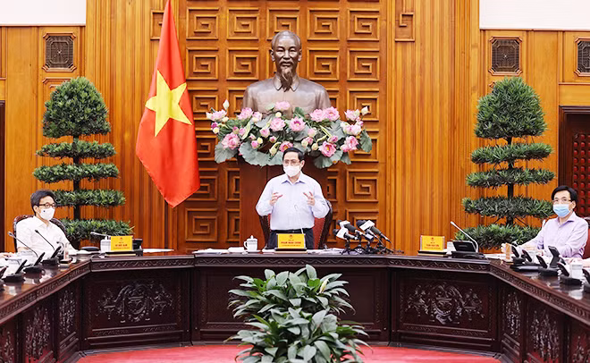 Thủ tướng Phạm Minh Chính phát biểu kết luận buổi làm việc. Ảnh: TTXVN.