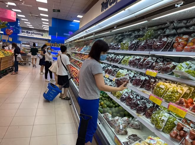 Kiên quyết không để thiếu hàng hóa, lương thực, thực phẩm, thuốc chữa bệnh cho người dân trên địa bàn 19 tỉnh, thành phố phía Nam.
