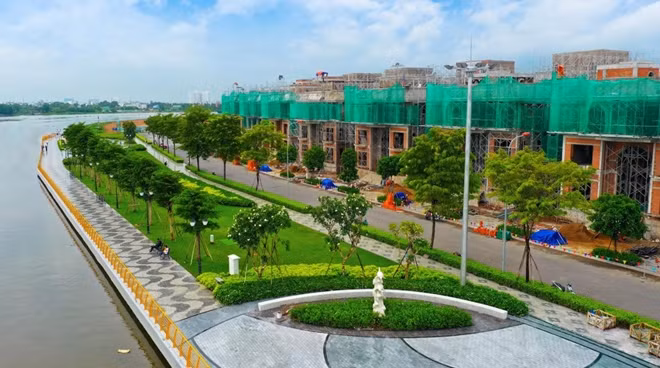 Dự án được bao bọc bởi 3 mặt sông Sài Gòn - Ảnh: ĐP.