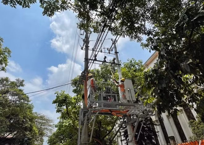 Lũy kế 4 tháng đầu năm 2021 của EVNNPC thực hiện đạt 24.165,39 Tr.kWh, tăng trưởng 10,92% so với cùng kỳ.