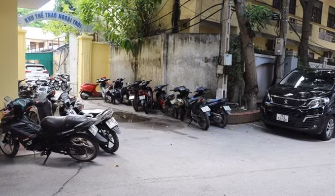 Một số xe tang vật được lực lượng chức năng thu giữ.