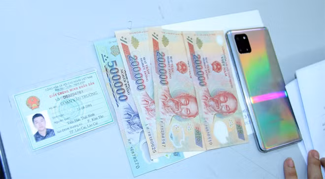 Tang vật vụ án.