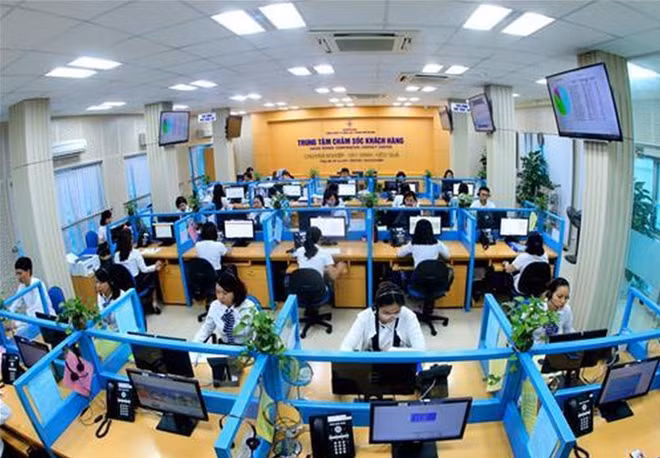 Trung tâm chăm sóc khách hàng của EVNHANOI.