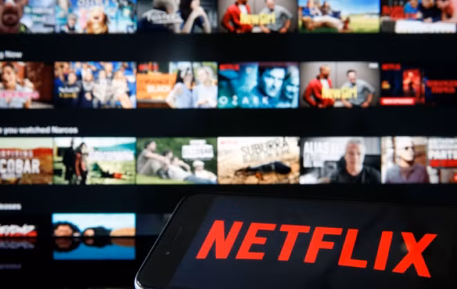 Sau nhiều sai phạm của Netflix, Bộ Thông tin và Truyền thông đưa văn bản siết quy định về phim chiếu trên Internet.