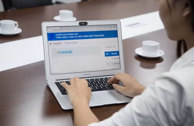 VNPT miễn phí 6 tháng dịch vụ Phòng họp không giấy tờ eCabinet.