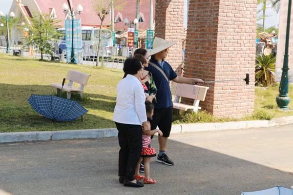 Vẫn không quên chụp cho mình những tấm ảnh để làm kỷ niệm.