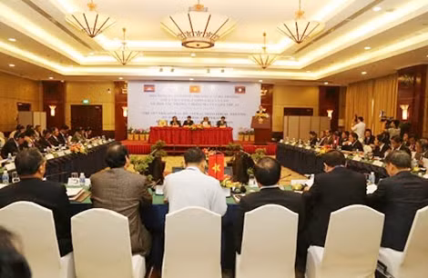 Toàn cảnh Hội nghị.