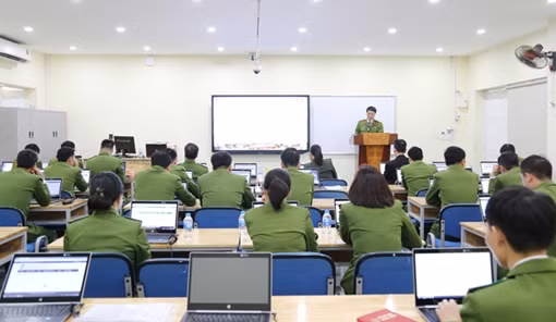 Quy định các học viện, trường CAND được tổ chức thi, cấp chứng chỉ ứng dụng công nghệ thông tin ảnh 1