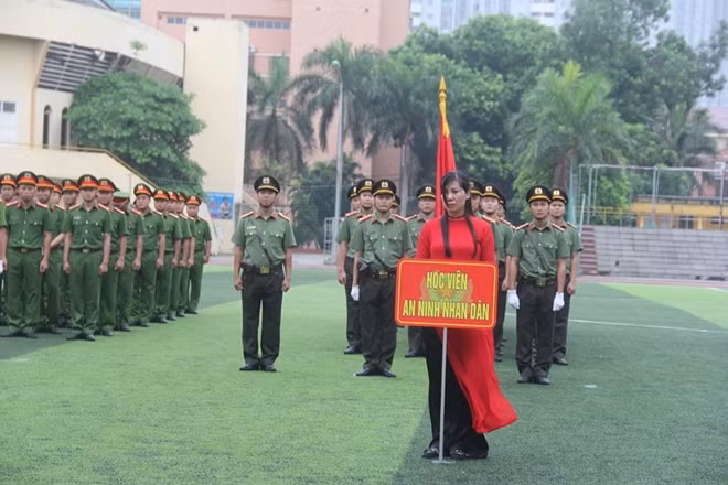 Đội thi Học viện ANND