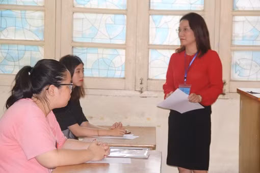 Vì sao thí sinh “chuộng” bài thi tổ hợp Khoa học xã hội hơn Khoa học tự nhiên? ảnh 2