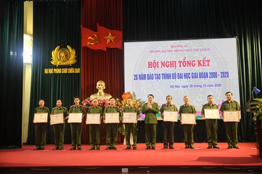 Xứng đáng là cơ sở đào tạo đại học hàng đầu trong lĩnh vực PCCC