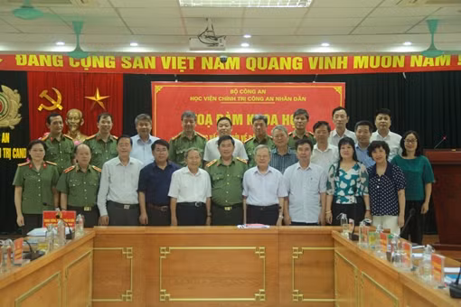 Toạ đàm khoa học “Cơ sở lý luận và cơ sở thực tiễn của văn hoá CAND” ảnh 4
