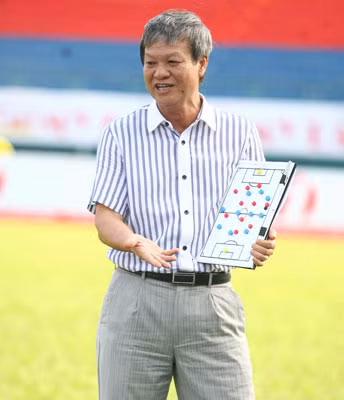GĐKT Lê Thụy Hải đang có trong tay quá nhiều hảo thủ. Ảnh: H.M. GĐKT Lê Thụy Hải đang có trong tay quá nhiều hảo thủ. Ảnh: H.M.