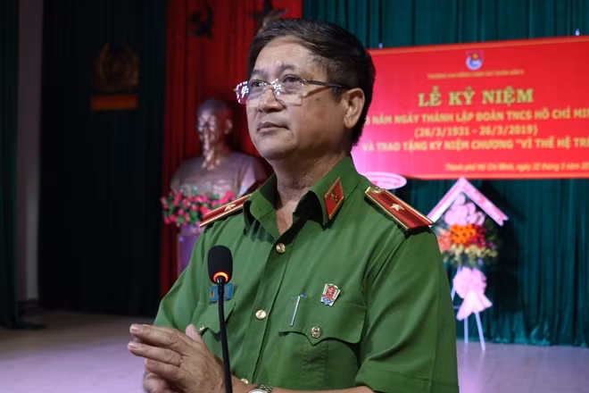 Thiếu tướng Vũ Đức Khiển phát biểu tại buổi lễ.
