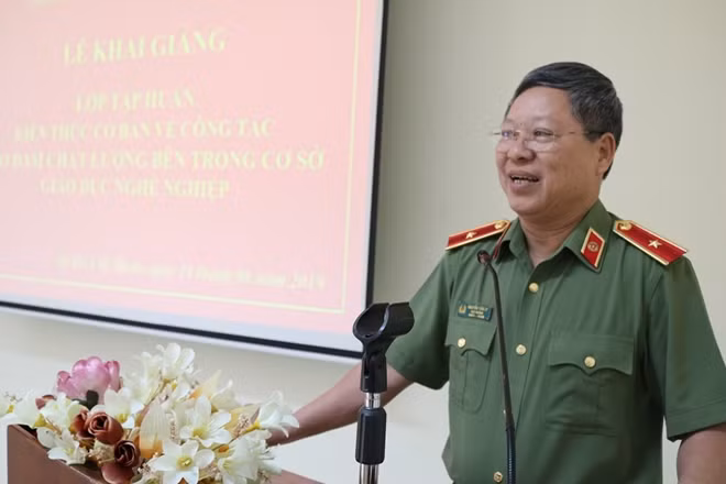 Thiếu tướng Nguyễn Văn Ly phát biểu tại buổi lễ
