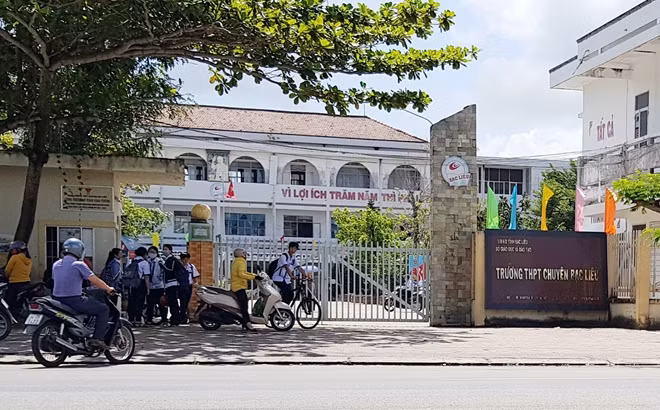 Trường THPT chuyên Bạc Liêu, nơi xảy ra sự việc sai phạm về tài chính năm 2014-2015.