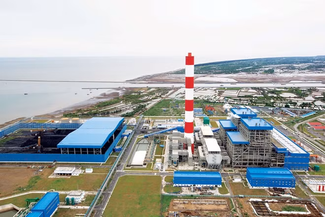 Nhà máy Nhiệt điện Duyên Hải, nơi xảy ra vụ tai nạn lao động khiến 4 công nhân thương vong.