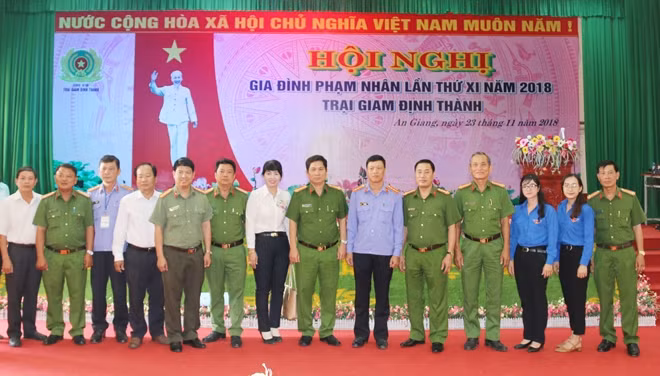 Các đại biểu tham dự Hội nghị.