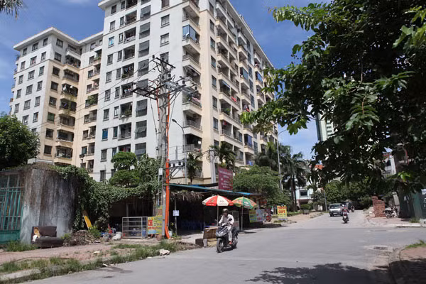 Tranh chấp đã khiến không ít người dân chứng kiến phải nản lòng với việc mua căn hộ chung cư. Ảnh: Thiện Hoàng.