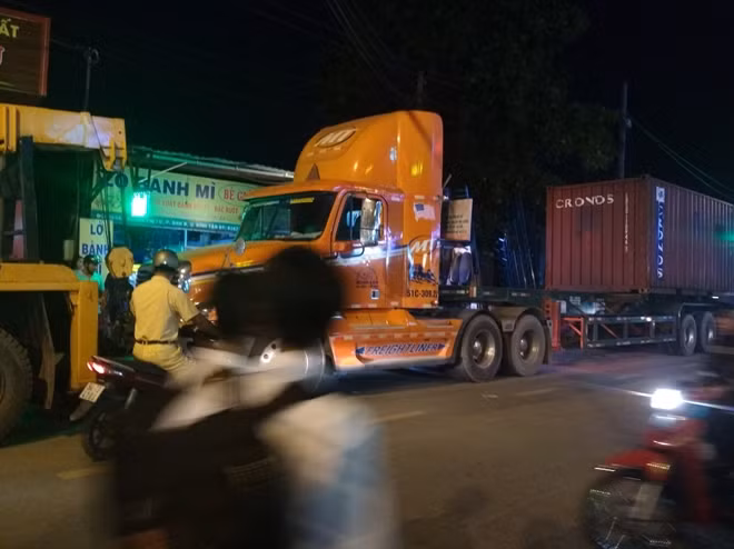 Chiếc xe đầu kéo liên quan đến vụ tai nạn