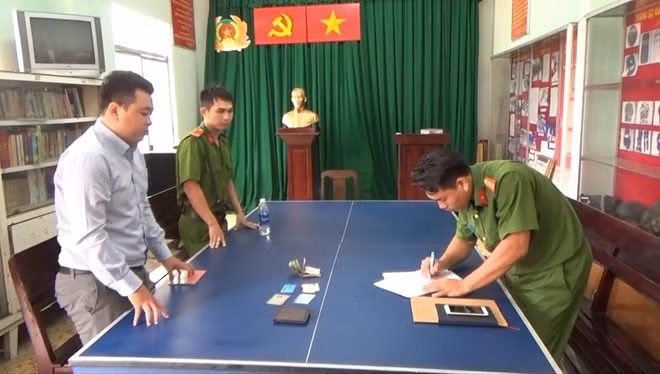 Làm thủ tục bàn giao tài sản