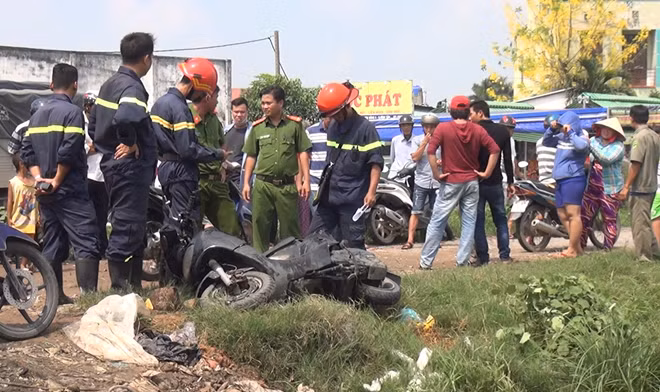 Đưa phương tiện lên bờ