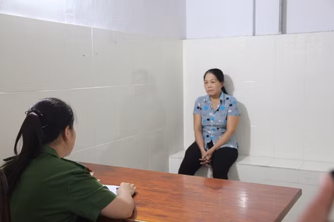 Đối tượng Loan tại cơ quan điều tra