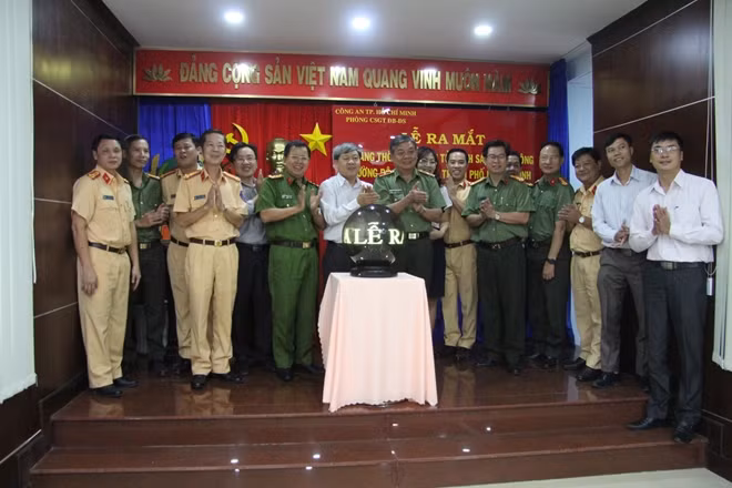 Đại diện lãnh đạo trong lễ ra mắt trang thông tin điện tử csgthcm.vn