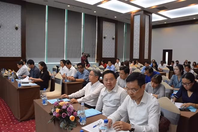Các đại biểu, phóng viên, biên tập viên các cơ quan báo chí khu vực phía Nam tham dự hội nghị.