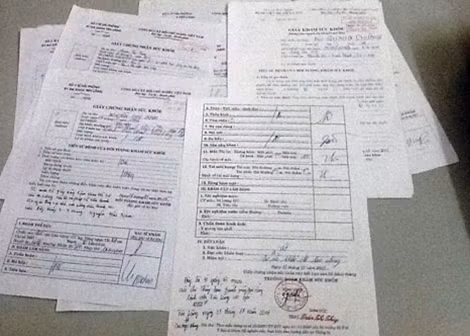 Tang vật vụ án.