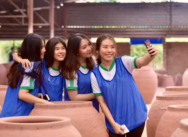 Cần biến điện thoại thông minh thành công cụ học tập hiệu quả
