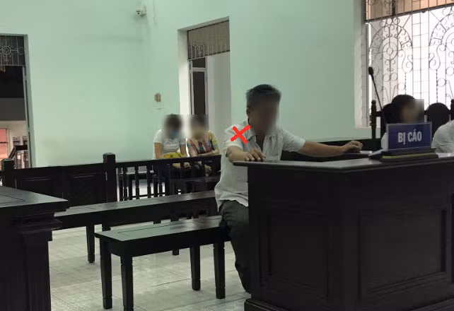 Nguyễn Thanh Hoàng (x) tại phiên xét xử chiều 4/6 Nguyễn Thanh Hoàng (x) tại phiên xét xử chiều 4/6