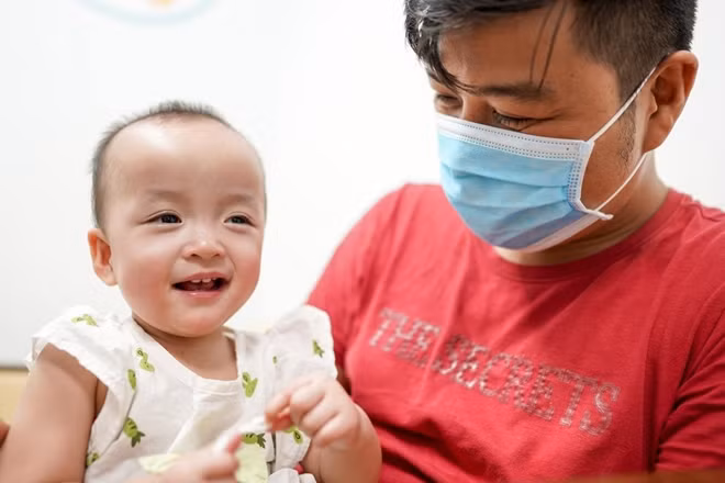 Nụ cười tưới tắn dễ thương