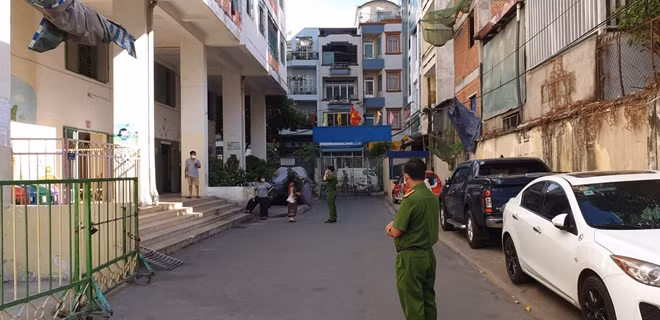 Bên trong khu cách ly