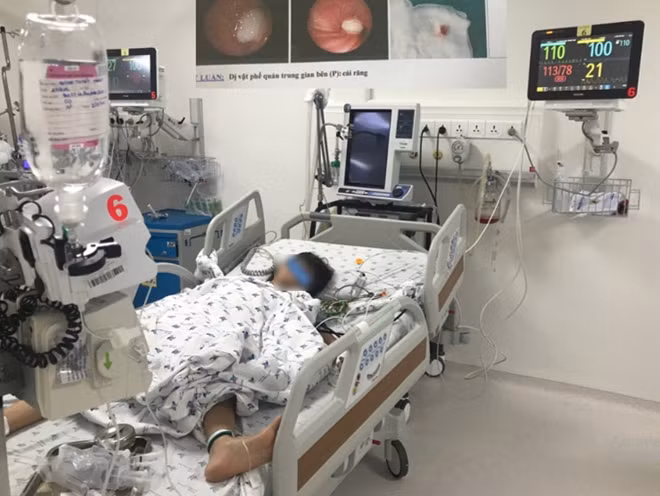 Bệnh nhi đang được điều trị tại BV Nhi đồng thành phố